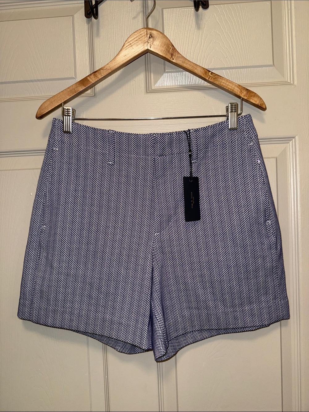 Rag & Bone Elvy Chevron Shorts in Navy Multi Size 6